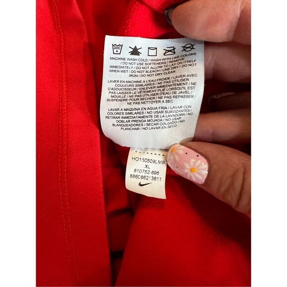 Nike Dri-Fit Sweatshirt Womens Size XL Red Orange 1/2 Zip Activewear Pullover - Picture 5 of 11